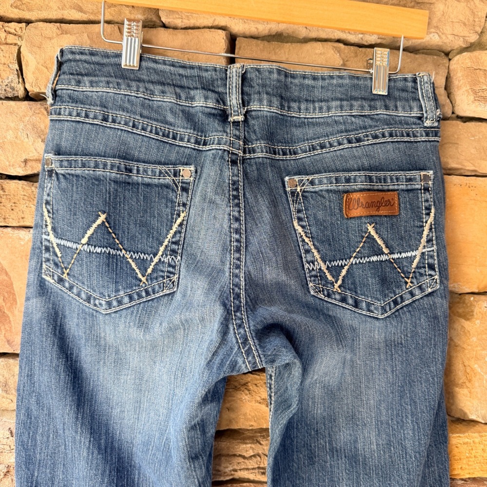 Wrangler Women 7/8 X29 Premium Patch Low Rise Bootcut Jeans Medium Rodeo Western